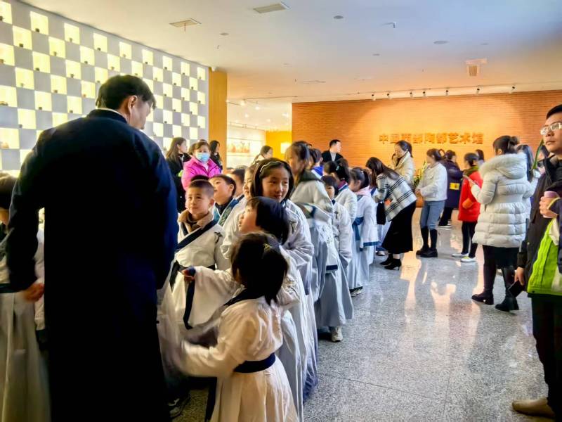 文化赋能：秦皇岛魔创文旅挖掘城市文化资源的实践探索